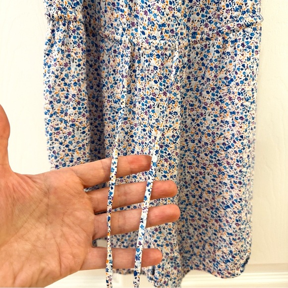 H&M Floral Tie Waist Romper Smocked Top Button Front Blue - Picture 4 of 7